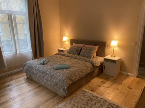 Boutique 2Bdr Apartment with a Terrace in Kadriorg